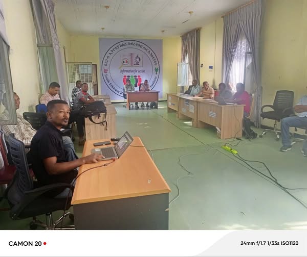 The Southern Ethiopia Region Institute of Public Health in cooperation with the Health Bureau has announced that it has held the 22nd week of Public Health Emergency Management Center.